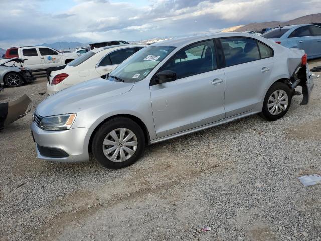 Volkswagen Jetta base (2014)