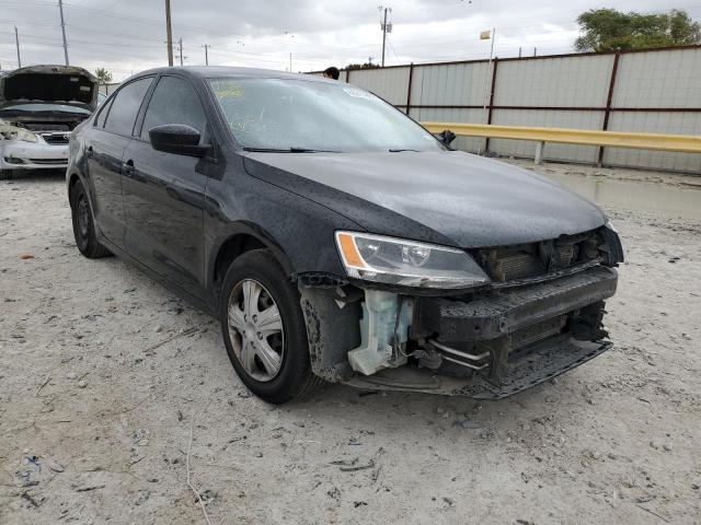 Volkswagen Jetta base (2015)