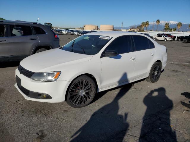 Volkswagen Jetta base (2011)