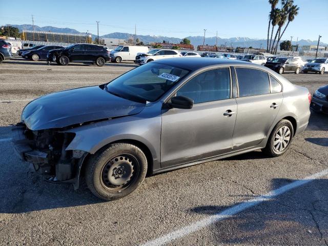 Volkswagen Jetta base (2012)