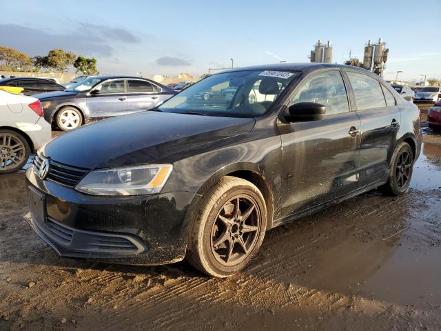 Volkswagen Jetta base (2012)