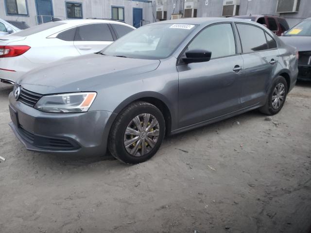 Volkswagen Jetta base (2014)