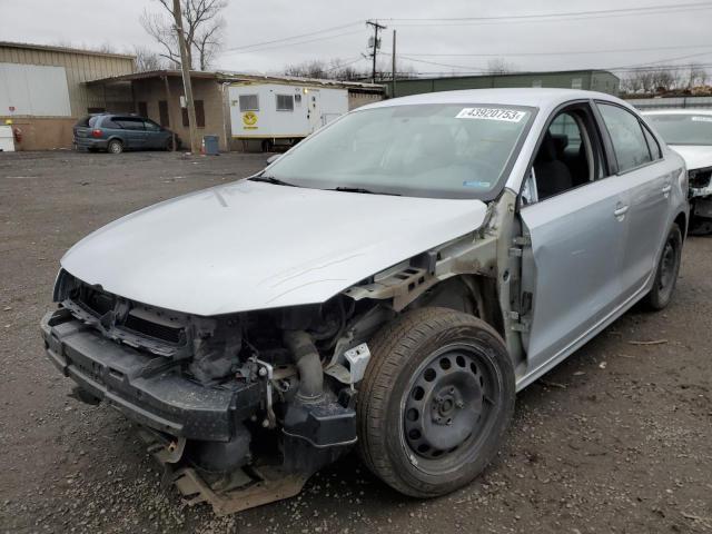 Volkswagen Jetta base (2013)