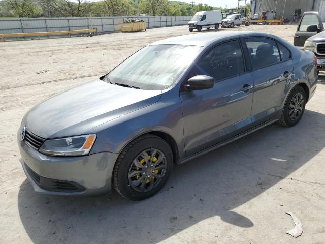 Volkswagen Jetta base (2014)