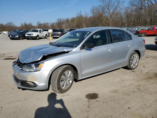 Volkswagen Jetta base (2011)