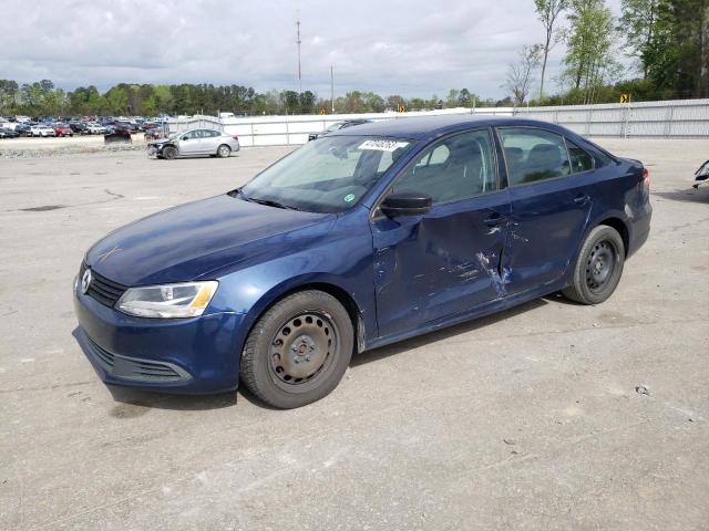 Volkswagen Jetta base (2013)
