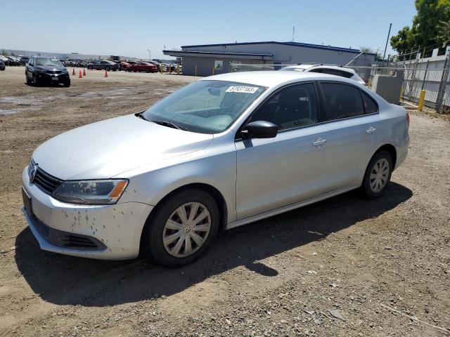 Volkswagen Jetta base (2011)