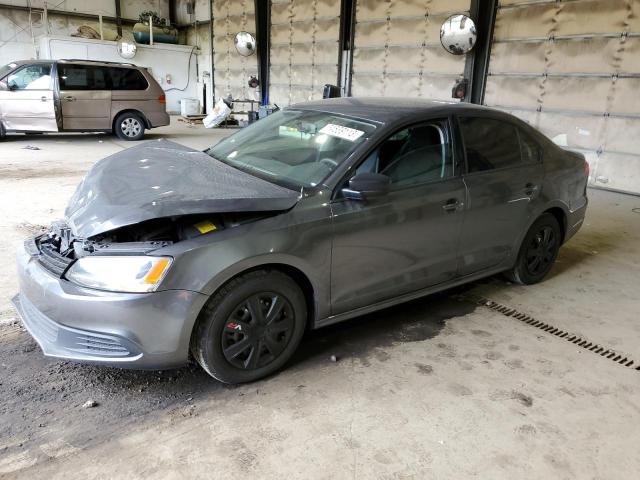 Volkswagen Jetta base (2013)