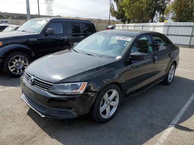 Volkswagen Jetta base (2013)