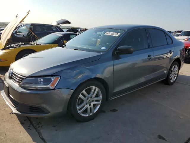 Volkswagen Jetta base (2014)
