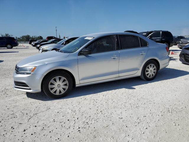 Volkswagen Jetta base (2015)