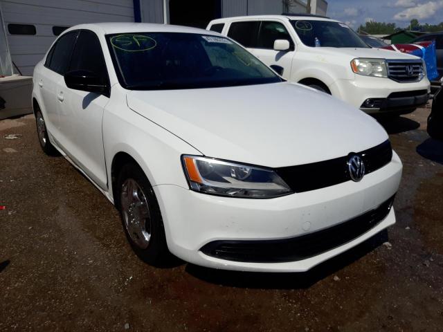 Volkswagen Jetta base (2014)