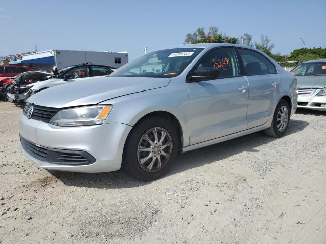 Volkswagen Jetta base (2011)