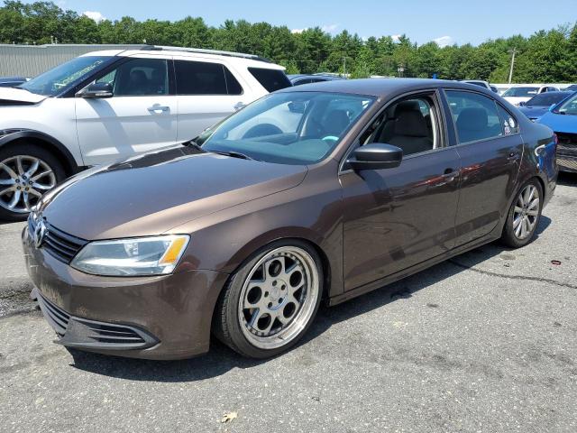 Volkswagen Jetta base (2012)