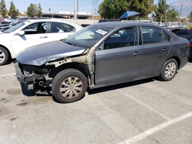 Volkswagen Jetta base (2013)