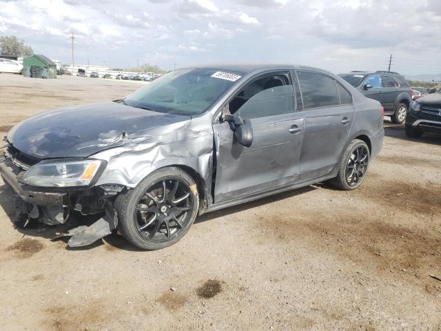 Volkswagen Jetta base (2011)