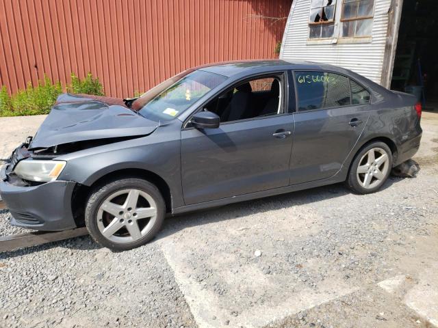 Volkswagen Jetta base (2014)