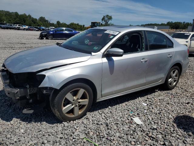 Volkswagen Jetta tdi (2012)