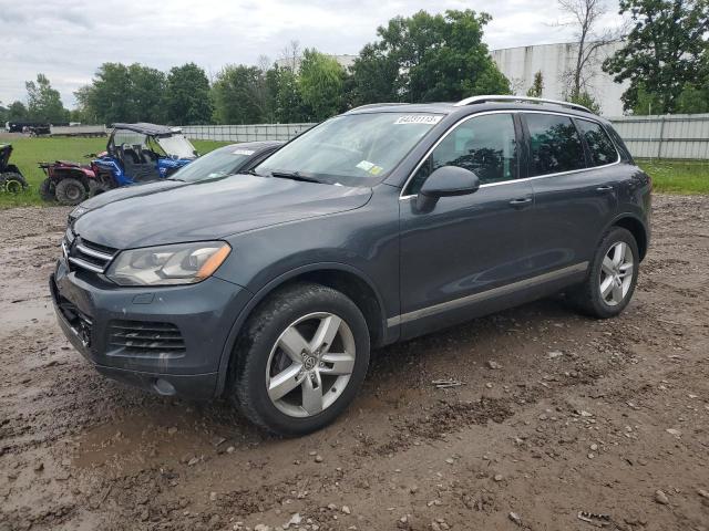 Volkswagen Touareg v6 (2012)