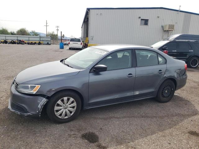 Volkswagen Jetta base (2012)