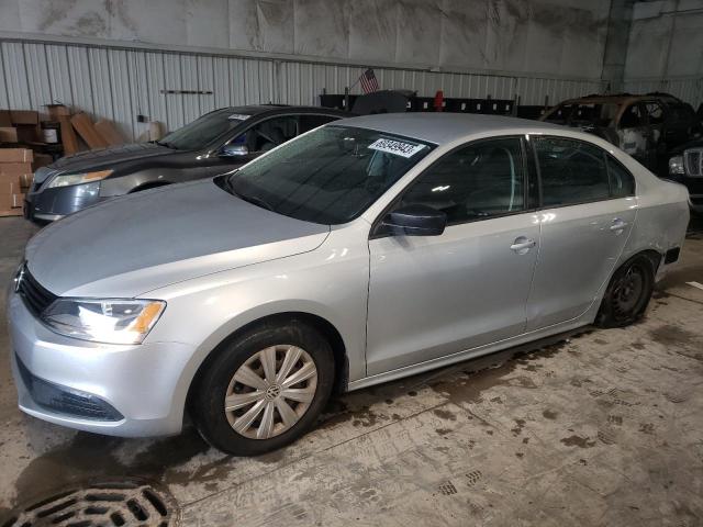 Volkswagen Jetta base (2012)