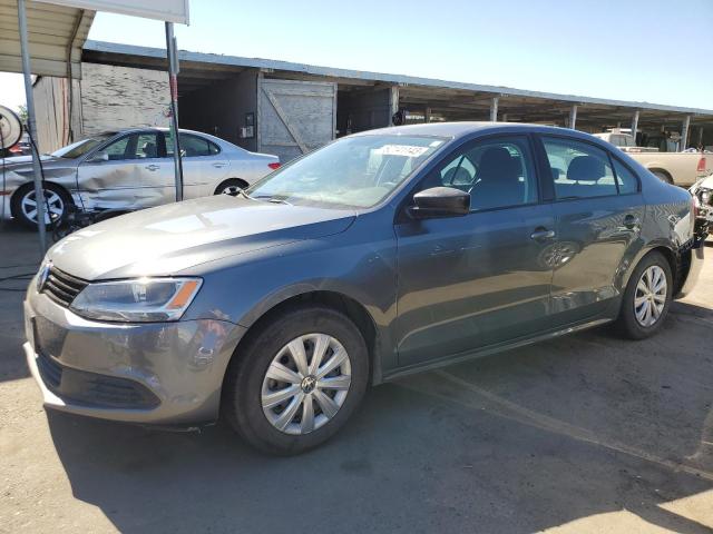 Volkswagen Jetta base (2014)