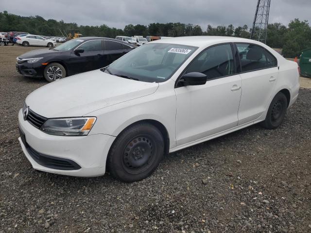 Volkswagen Jetta base (2013)