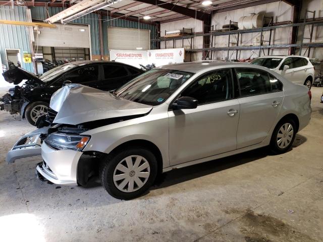Volkswagen Jetta base (2015)