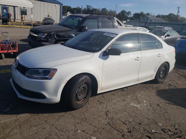 Volkswagen Jetta base (2014)
