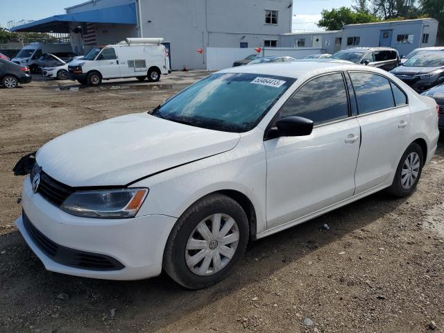 Volkswagen Jetta base (2013)