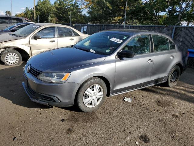 Volkswagen Jetta base (2012)
