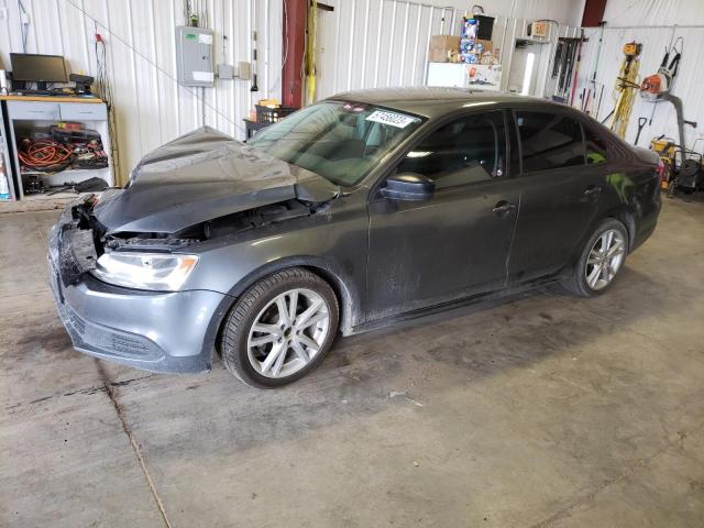 Volkswagen Jetta base (2014)