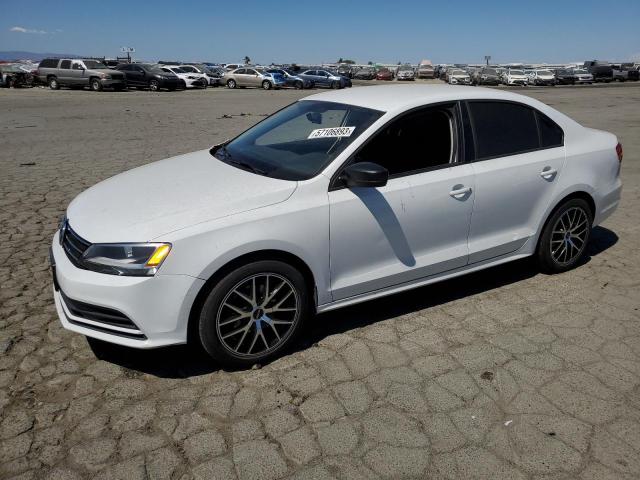 Volkswagen Jetta base (2015)