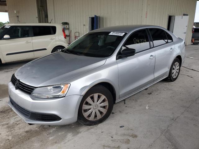 Volkswagen Jetta base (2014)
