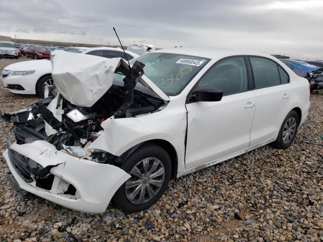 Volkswagen Jetta base (2013)