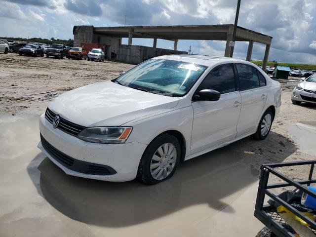 Volkswagen Jetta base (2012)