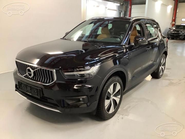 Volvo Xc40 suv (2022)