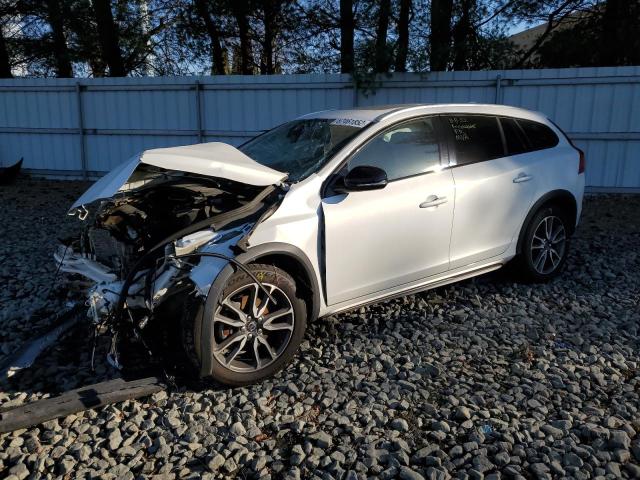Volvo V60 cross (2015)