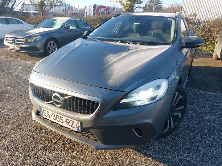 Volvo V40 cross country (2017)