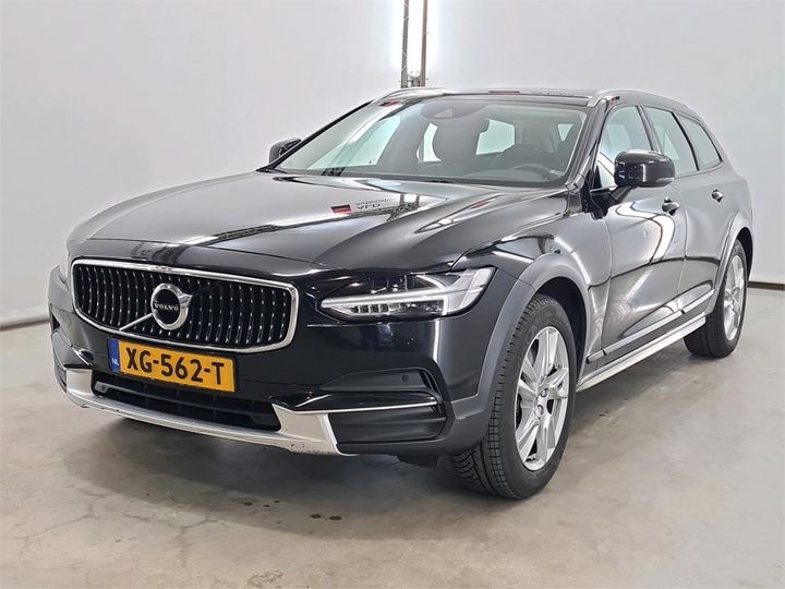 Volvo V90 cross country (2019)
