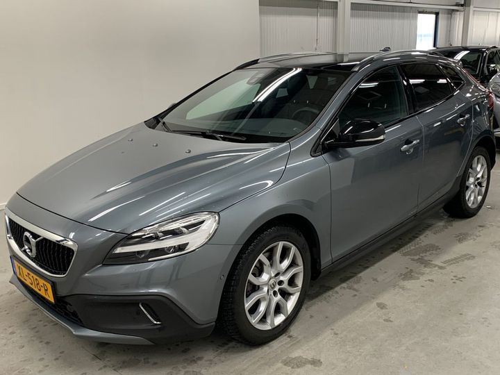 Volvo V40 cross country (2019)