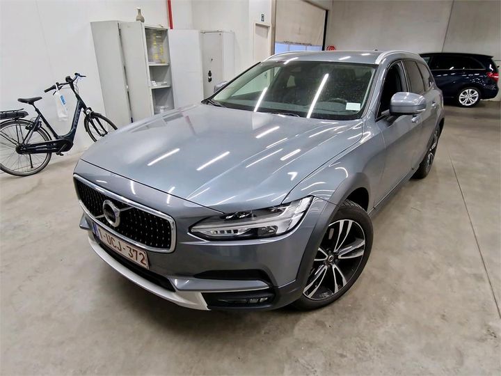Volvo V90 cross country (2018)