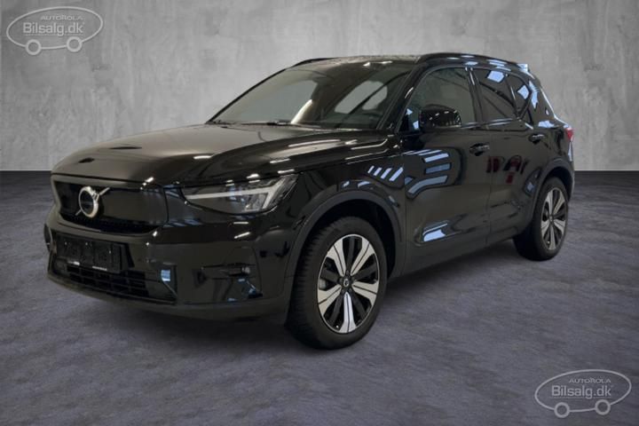 Volvo Xc40 suv (2022)