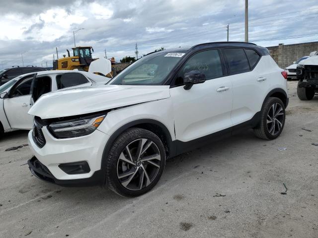 Volvo Xc40 t5 r- (2021)