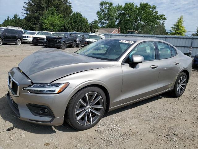 Volvo S60 t5 mom (2021)