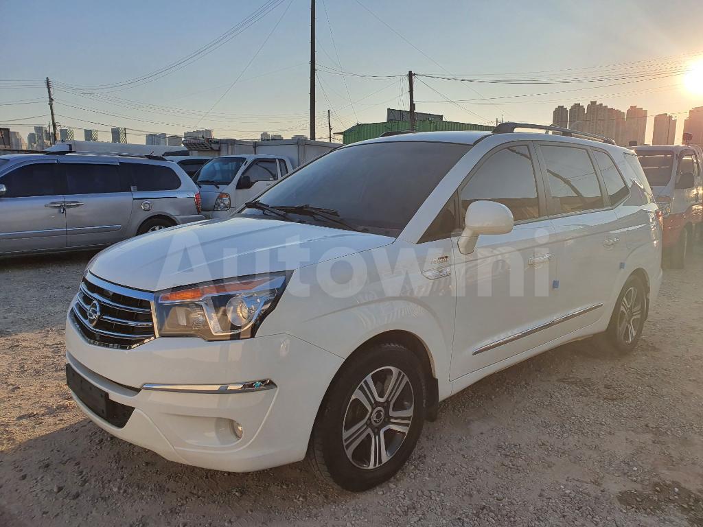 Ssangyong Korando turismo&ampgt (2014)