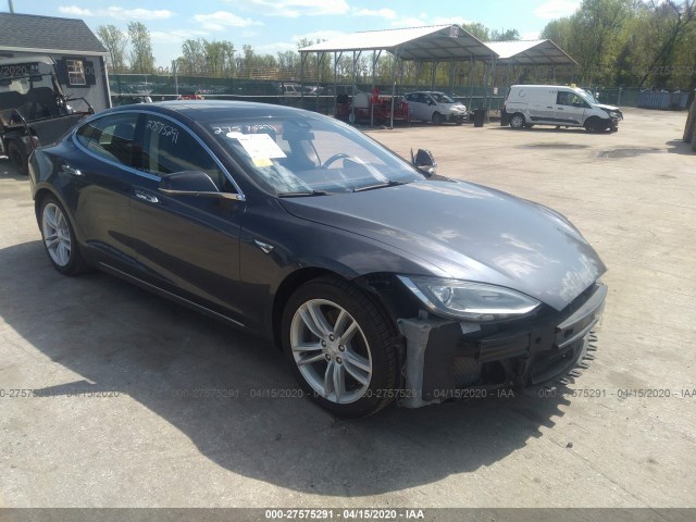 Tesla Model s (2015)