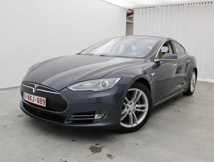 Tesla Model s (2015)