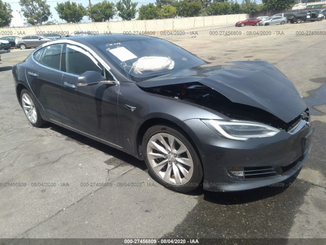 Tesla Model s (2017)