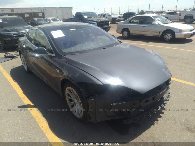 Tesla Model s (2017)